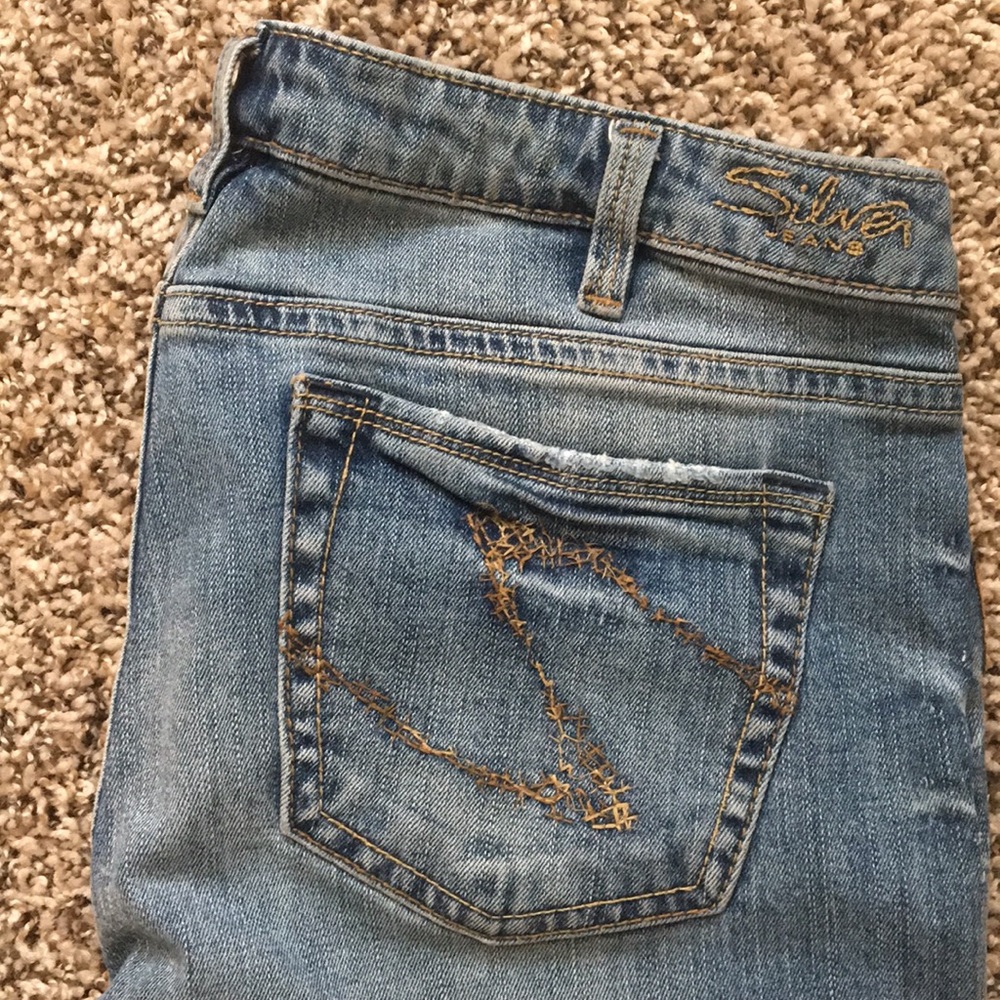 Silver Jean Co Alex Capri - Size 30 - NWOT!